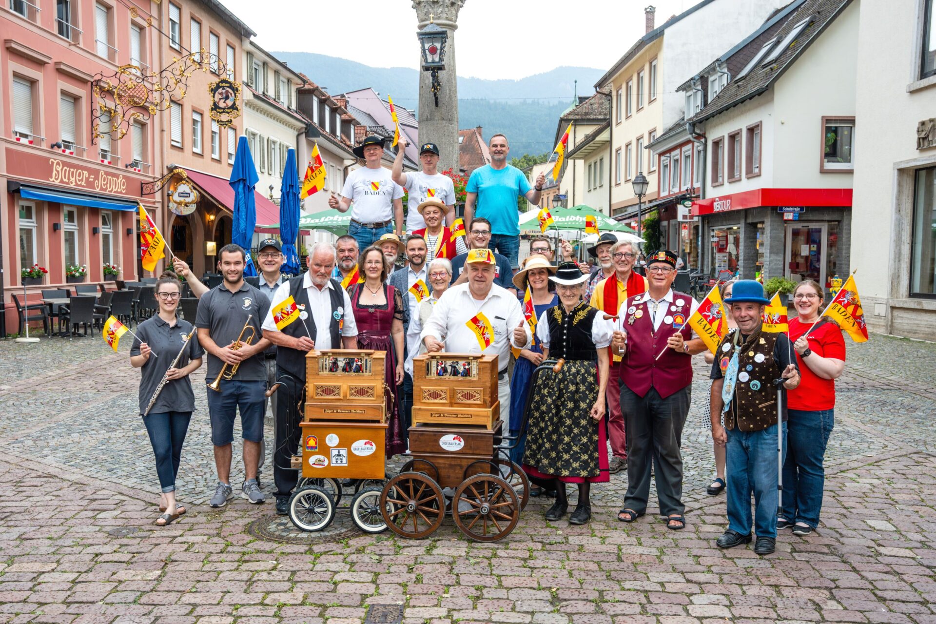 Die Organisatoren freuen sich auf das Marathon-Konzert und hoffen, den Weltrekord – alle 1.300 Strophen des Badnerlieds sollen gesungen werden – zu schaffen.