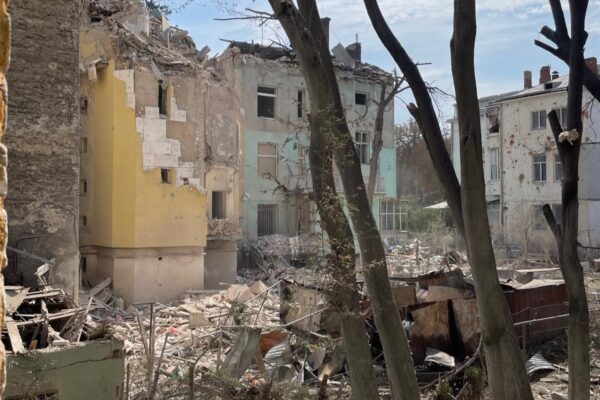 Die bei dem russischen Raketenangriff völlig zerstörte Grundschule in Freiburgs Partnerstadt Lviv. Foto: Stadt Lviv