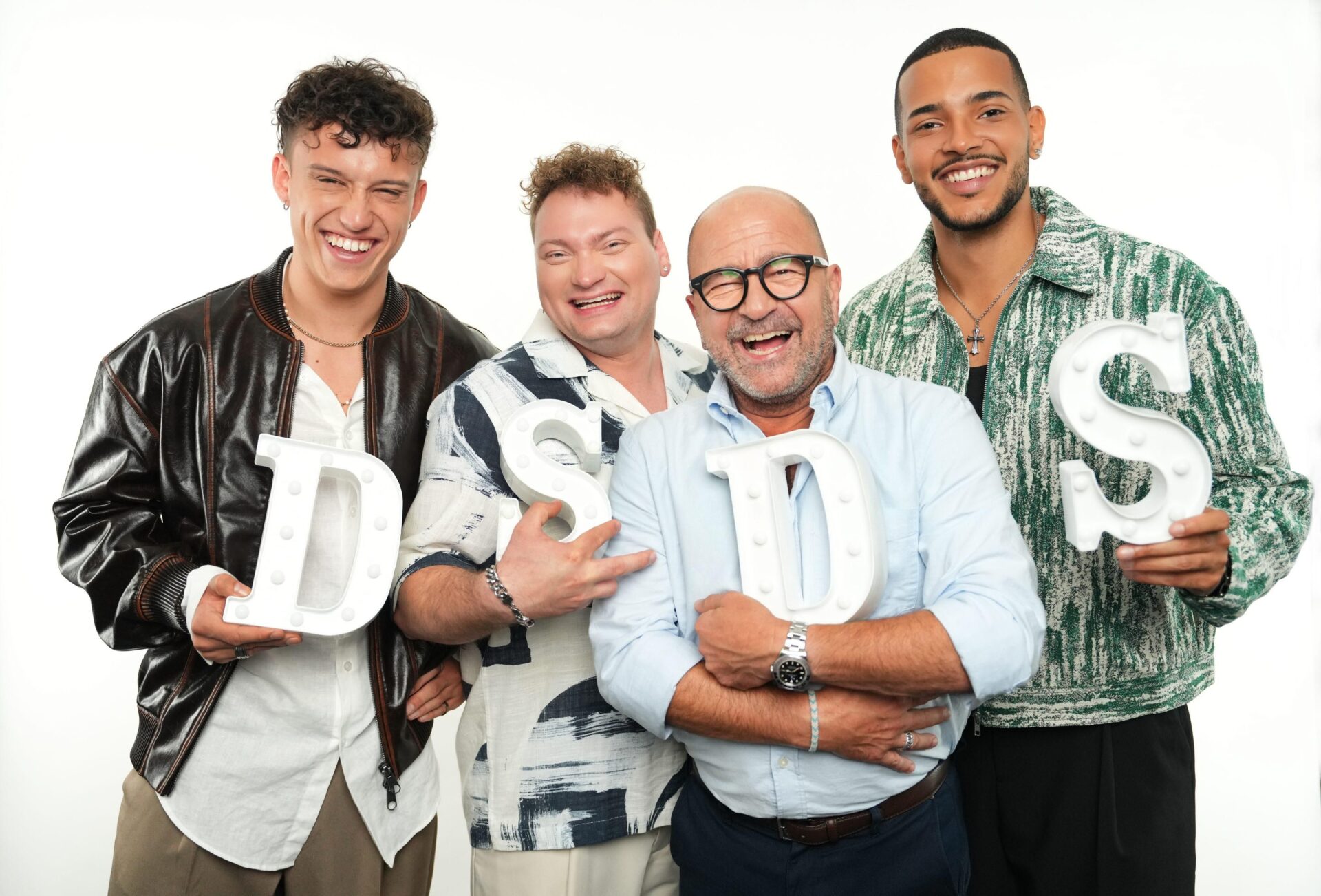 Die DSDS-Finalisten (v.l.) Tom Mc Conner, Christian Jährig, Nissim Mizrahi und Philip Matas kommen zum Konzert in den Europa-Park. RTL / Stefan Gregorowius