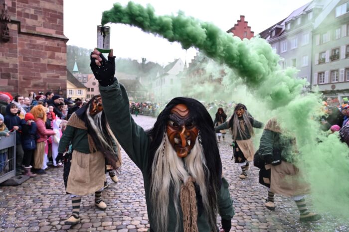 Rosenmontagsumzug Freiburg 2024