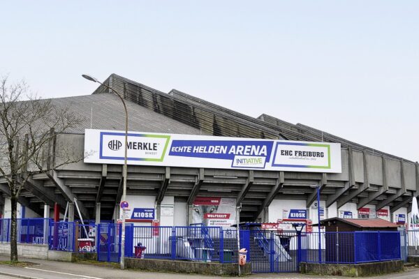 Eishalle Freiburg Echte Helden Arena